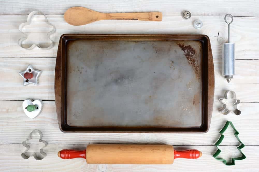 How To Clean Cookie and Baking Sheets