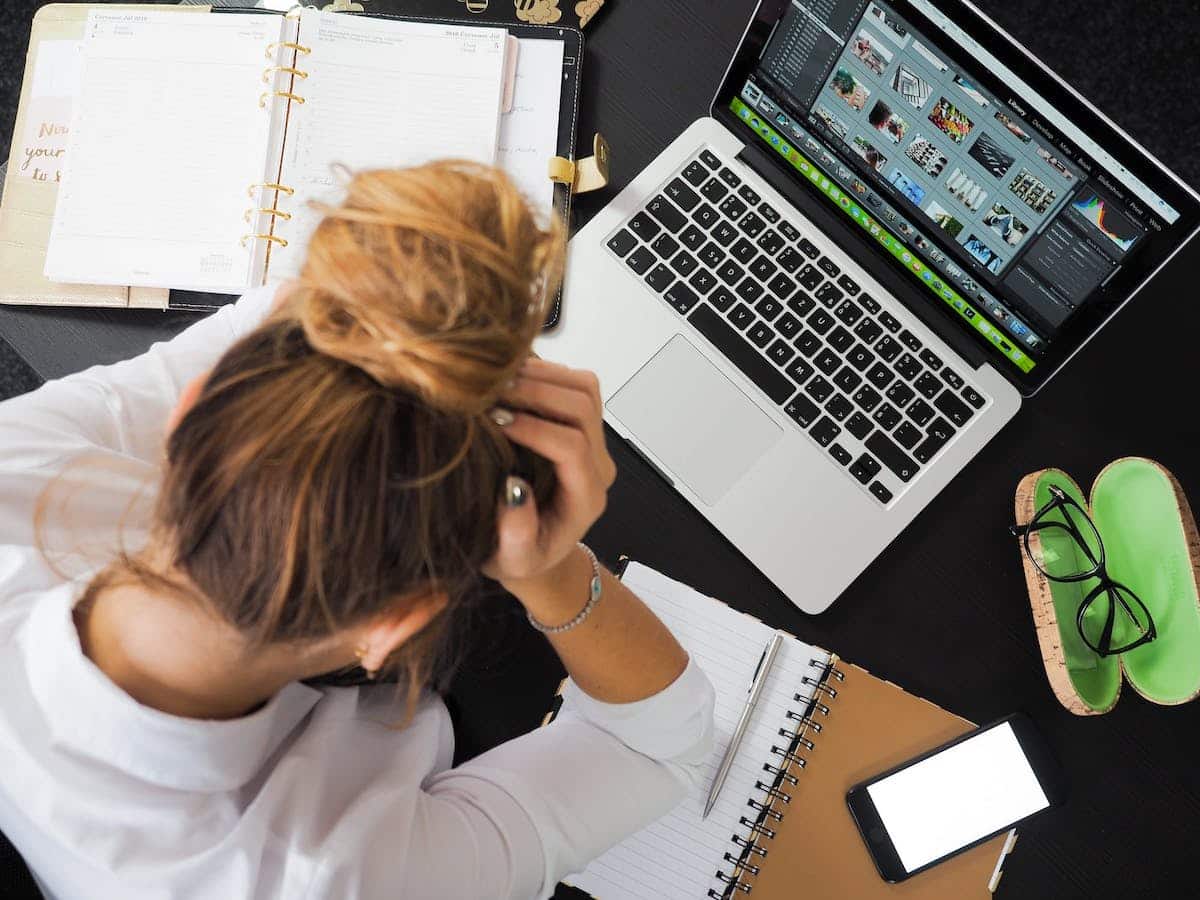 how-to-balance-household-chores-while-working-from-home-the-maids