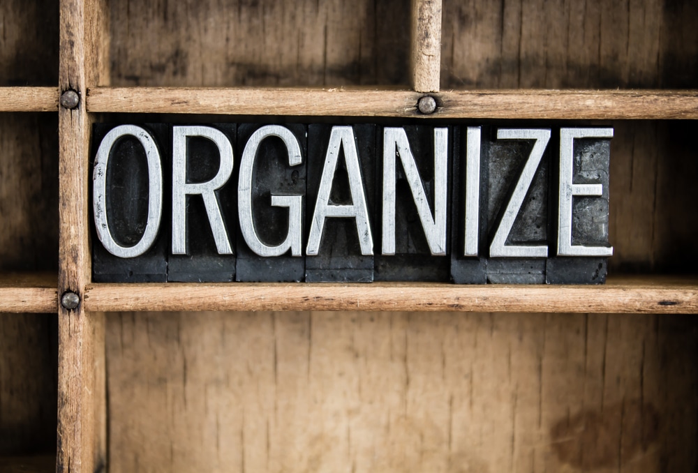 how to organize junk drawers