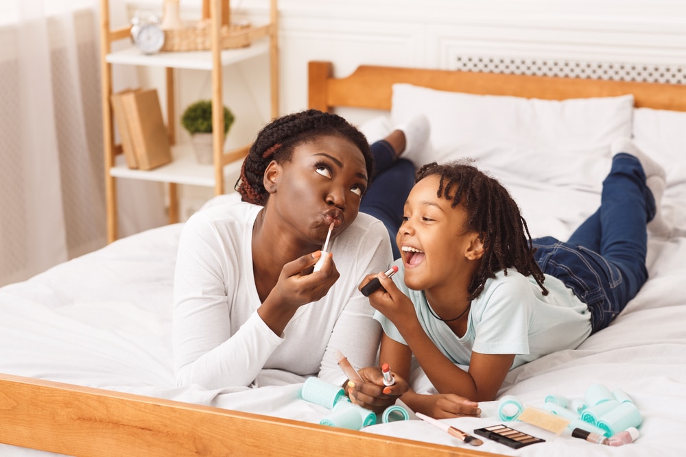 How To Take Makeup Off Sheets Saubhaya Makeup